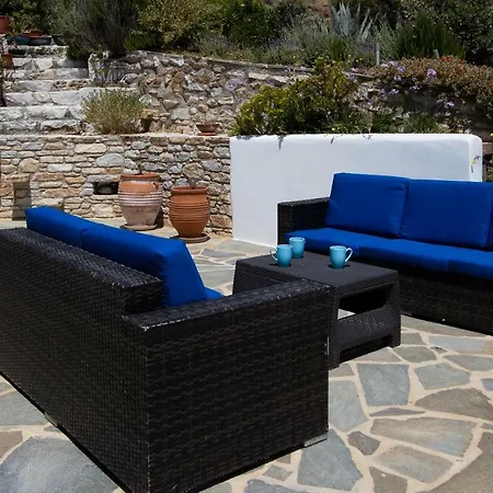 Blue, Stelida Naxos Vila