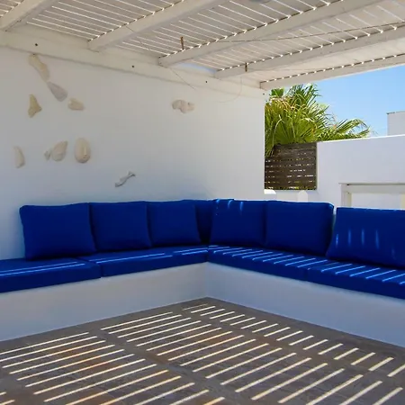 Blue, Stelida Naxos Vila *