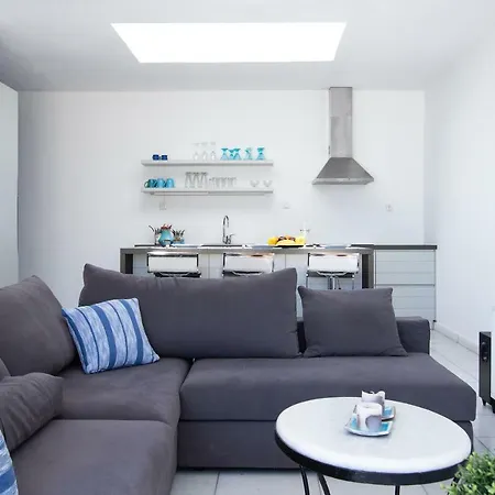 Vila Blue, Stelida Naxos