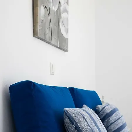 Blue, Stelida Naxos Vila *